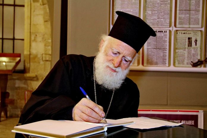 Η μάσκα διχάζει την Εκκλησία -Αρχιεπίσκοπος Κρήτης: “Η πίστη μας δεν φυλακίζεται”