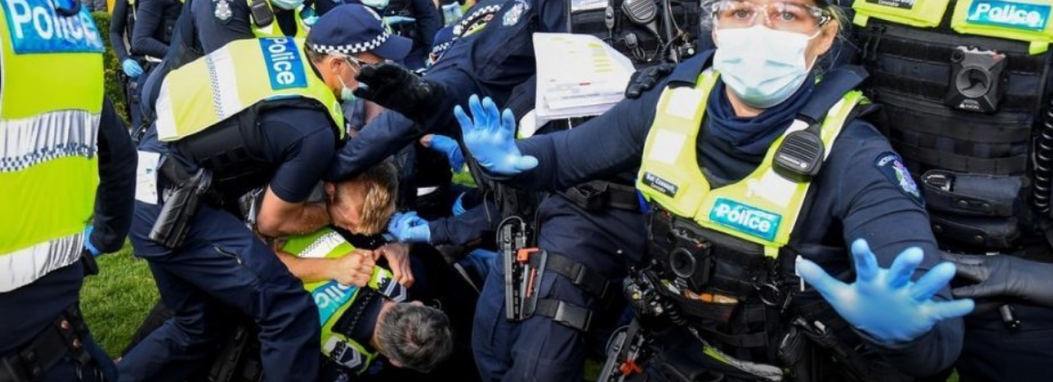 Μελβούρνη: Κατάσταση εκτός ελέγχου – Σοβαρά επεισόδια σε διαδήλωση κατά των μέτρων απαγόρευσης