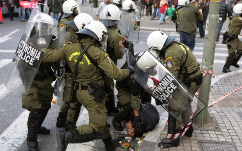 Κάποια πράγματα δεν είναι τυχαία! Ιδού η Λευκή Βίβλος για την αστυνόμευση της Ελλάδας. (Παγίδες και ασάφειες σε βάρος των πολιτών)