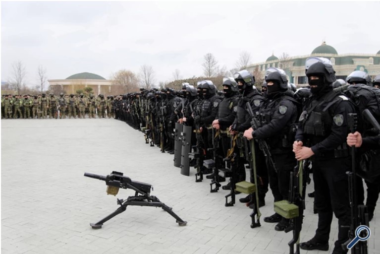 Οι Τσετσένοι μπήκαν Κίεβο: Σφοδρές συγκρούσεις – Ρώσοι “προβλέπουν” εμφύλιο πόλεμο και διάλυση της Ουκρανίας!