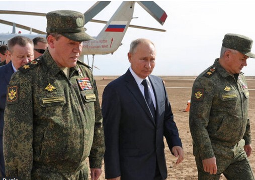«Το ΝΑΤΟ δεν πρέπει να αποκλείσει τη δολοφονία Πούτιν» δηλώνει Βρετανός συνταγματάρχης