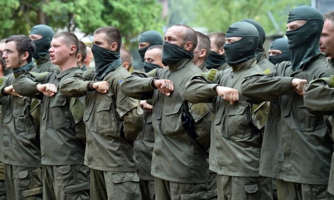 Οι κίνδυνοι του εξοπλισμού του Ουκρανικού τάγματος Azov