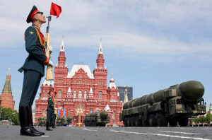 Το Κρεμλίνο σε ένα σταυροδρόμι Αυτό που θα συμβεί στη συνέχεια θα καθορίσει εάν η Ρωσία θα συνεχίσει να υπάρχει ως κυρίαρχο κράτος