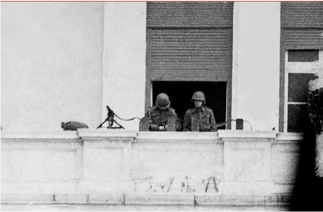 21η Απριλίου 1967: Αυτή είναι η πρώτη φωτογραφία από την κατάλυση της Δημοκρατίας
