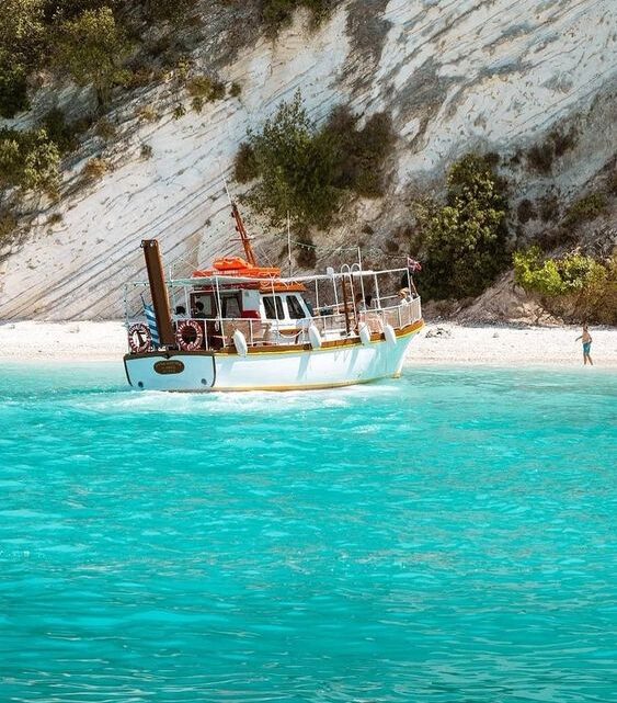 αέναο ταξείδι… (μουσικό βίντεο, χιούμορ και ταινία)