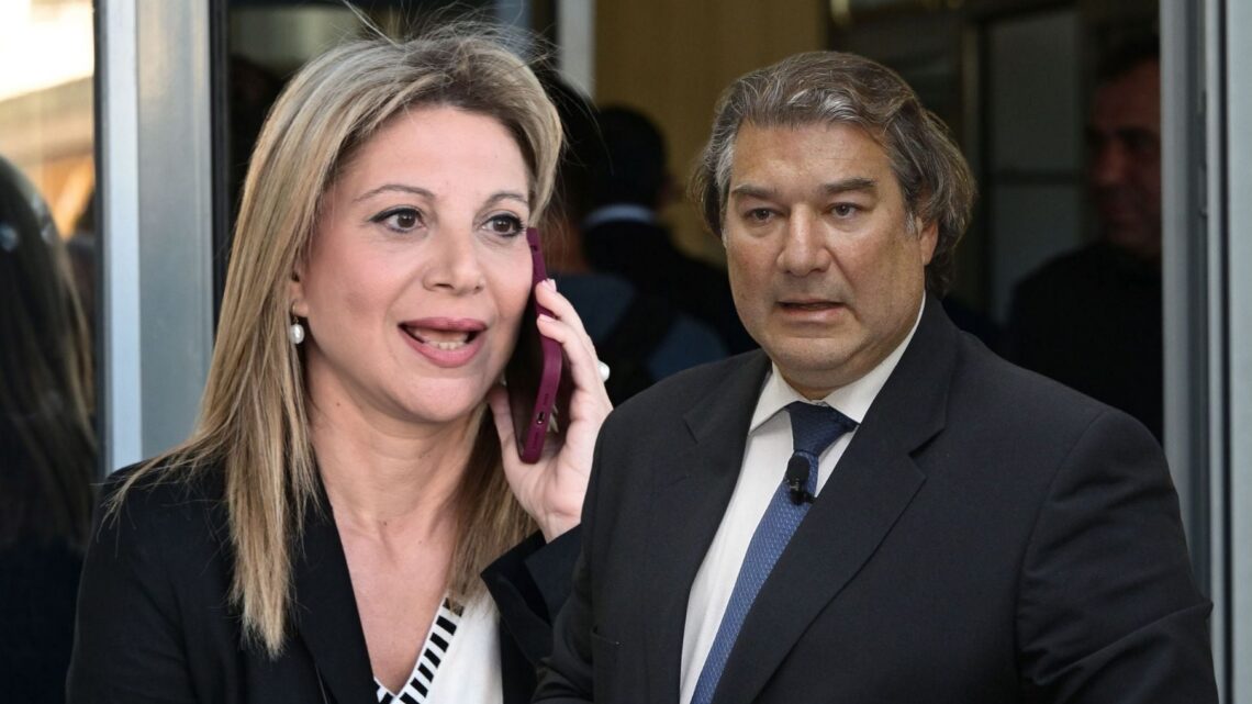 Αναδίπλωση από Καραχάλιο για την «εντολή από τη Μόσχα»