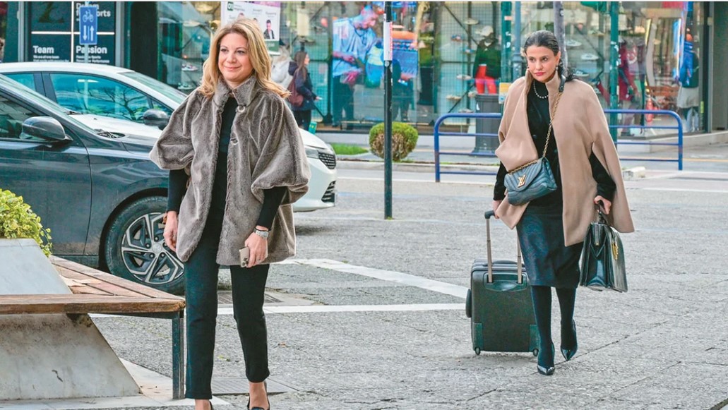 Η “γυναίκα”είναι ακραία επικίνδυνη, για την Ελλάδα κ για τον λαό της (εάν κ εφόσον)
