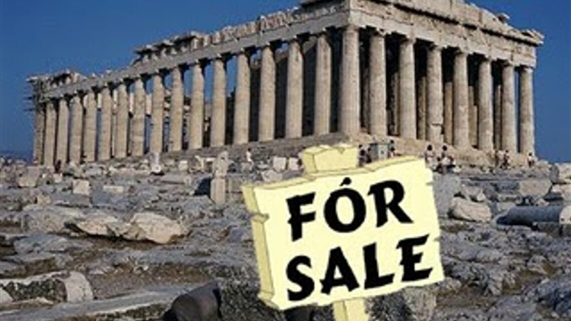 Οι αρχαιότητες, τα μνημεία και τα μουσεία δεν αποτελούν πολιτική περιουσία καμίας κυβέρνησης. Δεν είναι κληρονομιά κανενός πρωθυπουργού, κανενός υπουργού και κανενός κόμματος. Ανήκουν στην Ελλάδα, στους Έλληνες και στην παγκόσμια πολιτιστική κληρονομιά.